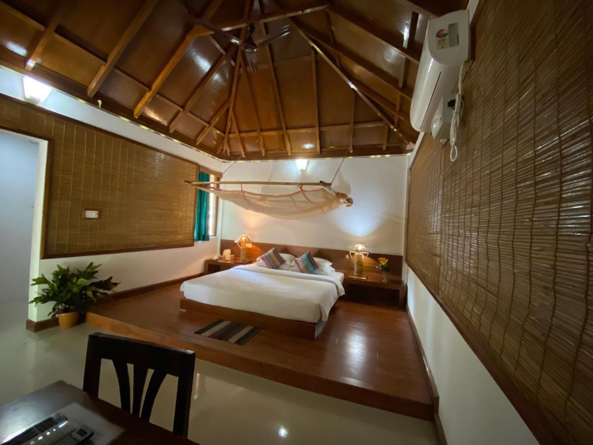 Отель Wild Orchid Kala Pathar Beach Экстерьер фото