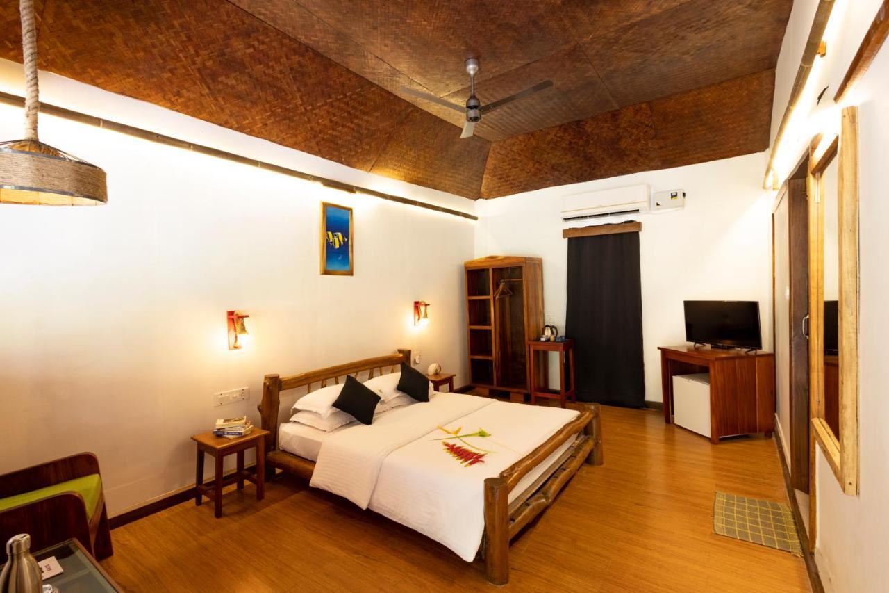 Отель Wild Orchid Kala Pathar Beach Экстерьер фото